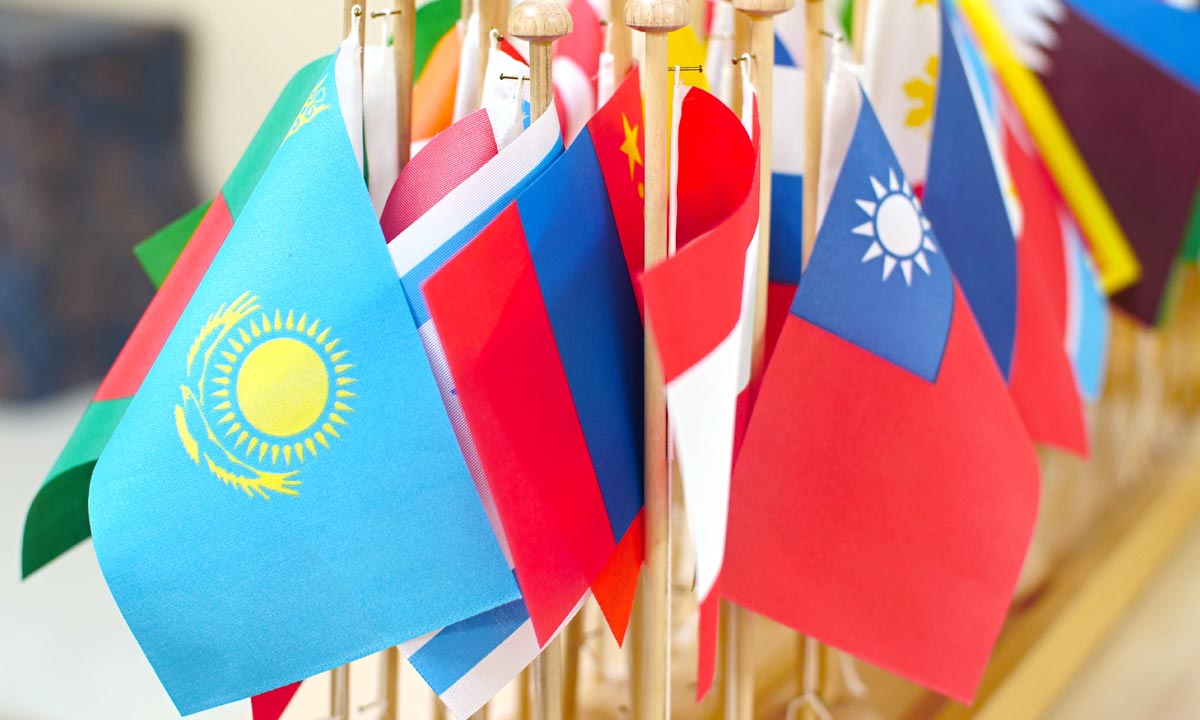 ʸ������